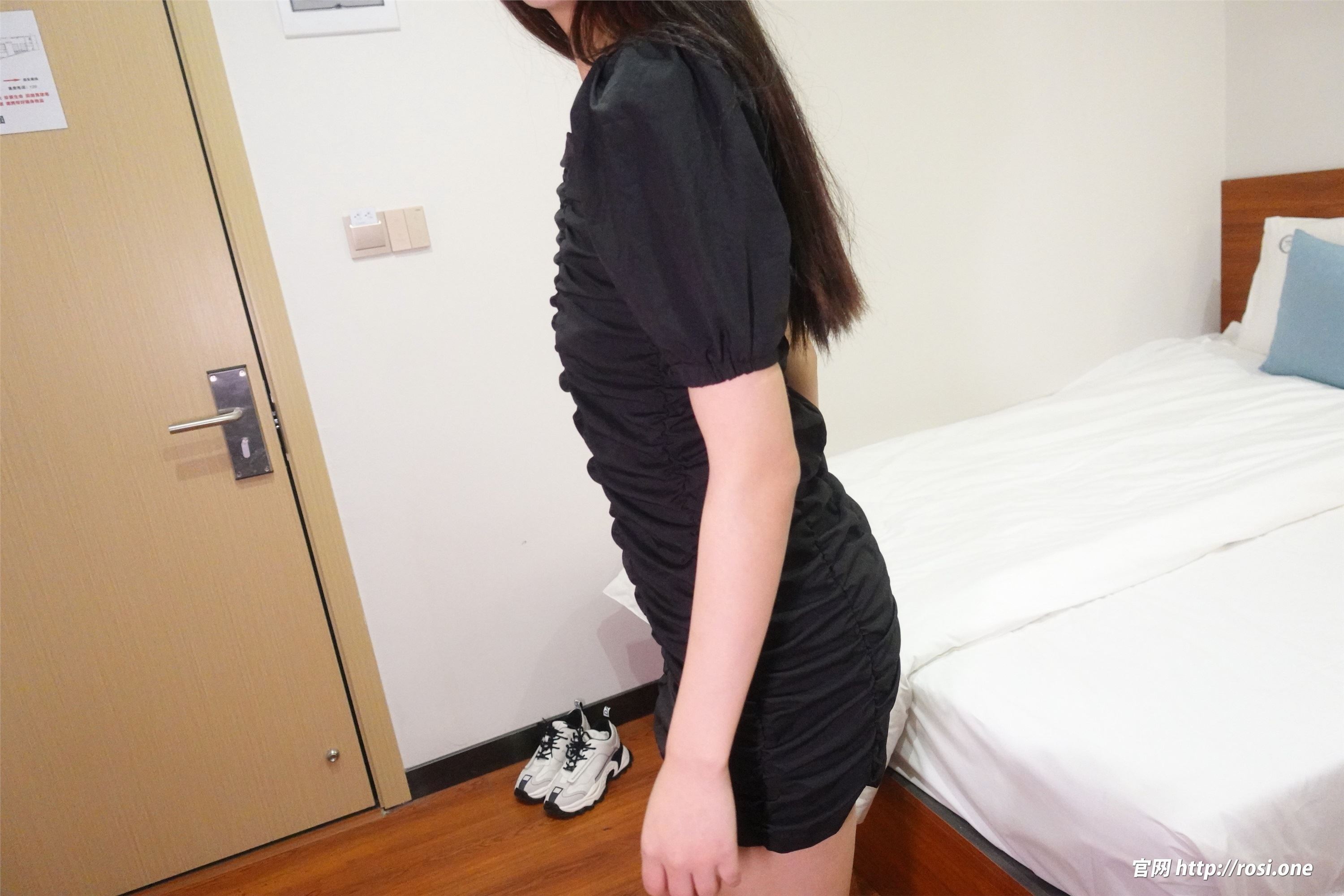 ROSI写真 2022.01.15 NO.3694